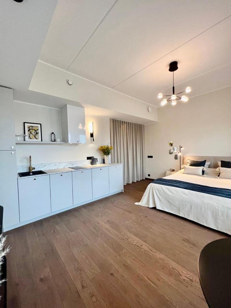 Elegance Apartment - City Centre Free Parking ทาลลินน์ ภายนอก รูปภาพ