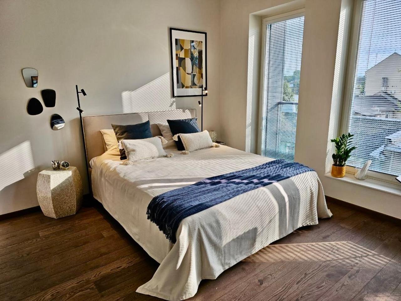 Elegance Apartment - City Centre Free Parking ทาลลินน์ ภายนอก รูปภาพ